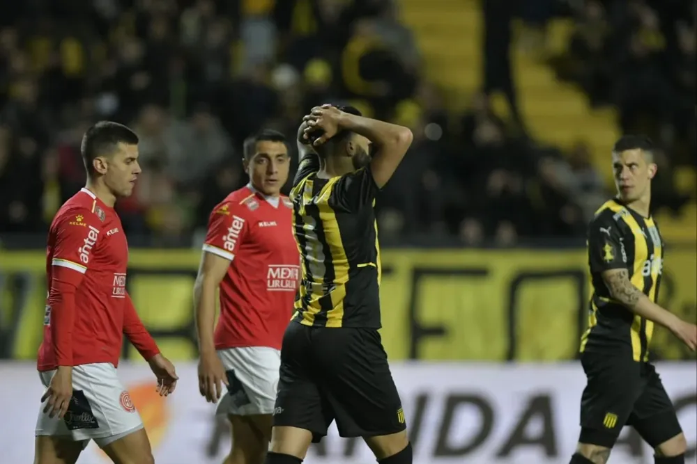 Peñarol sufre su peor versión