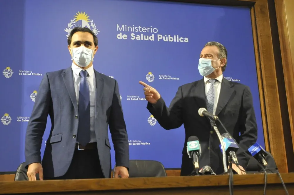 José Luis Satdjian y Daniel Salinas, subsecretario y ministro de Salud