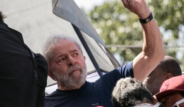 Luiz Inácio Lula da Silva, presidente de Brasil.