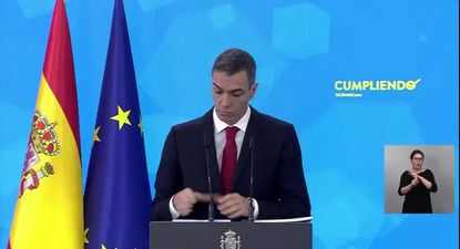 Pedro Sánchez dice que sigue en el gobierno pese a los casos de corrupción y los escándalos sexuales