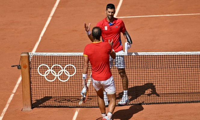 El saludo de Djokovic y Nadal tras el triunfo del serbio