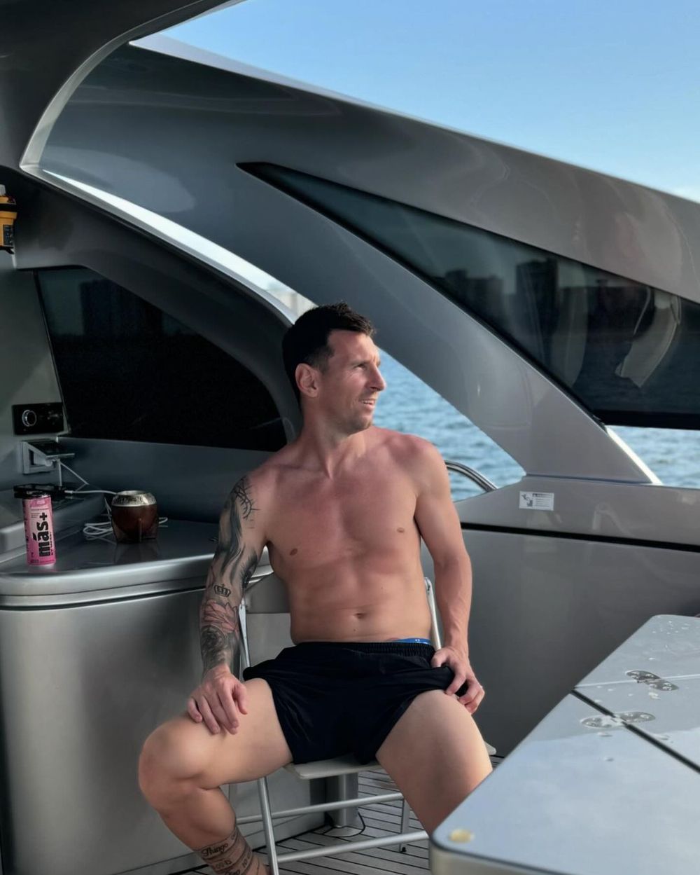 Lionel Messi de vacaciones junto a su familia