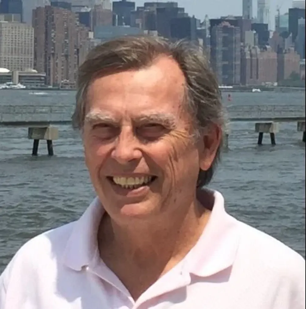 El economista defendió una congelación de tarifas por los próximos seis meses