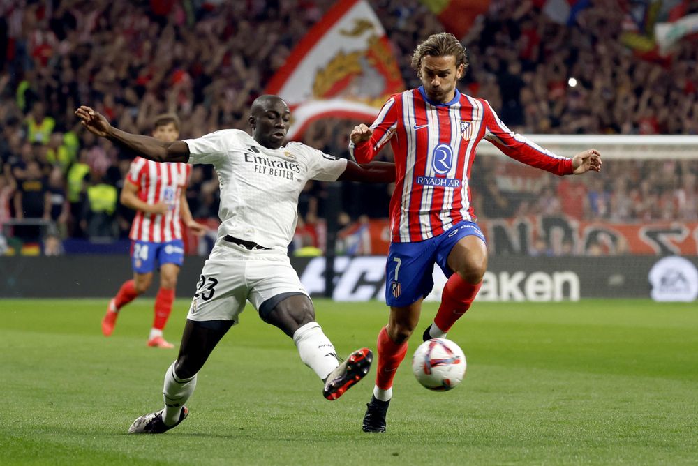 Atlético de Madrid calienta el derbi.