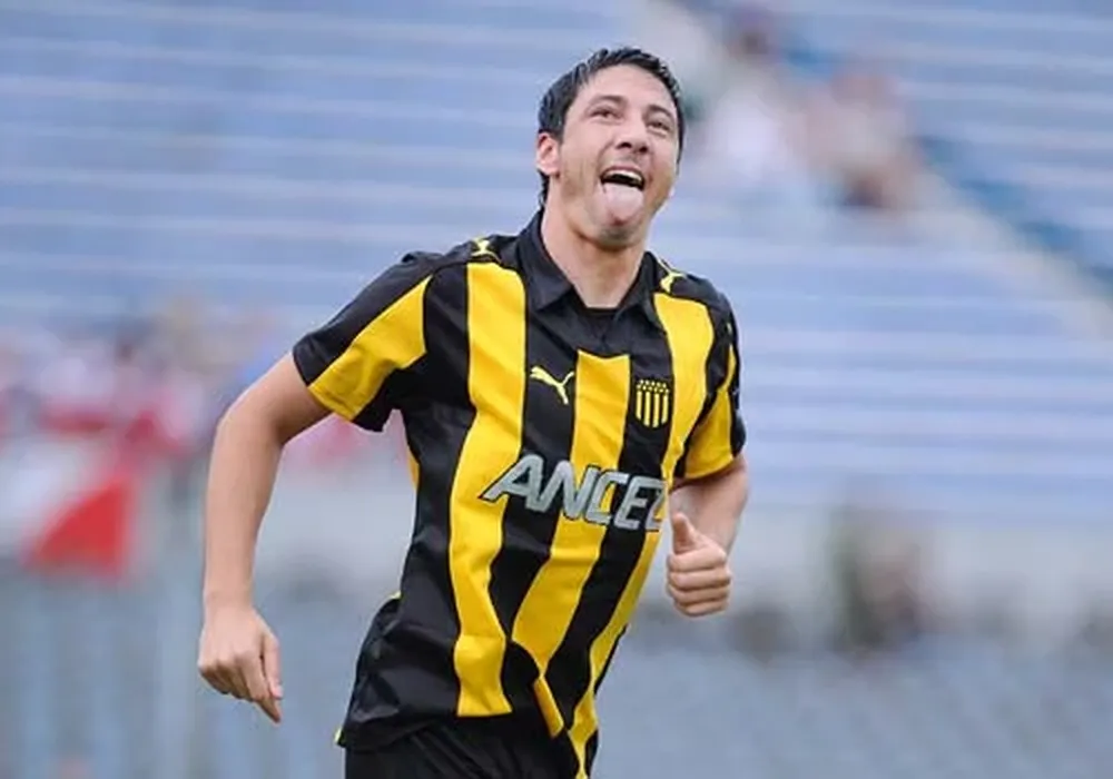 Juan Manuel Olivera hizo los primeros dos goles