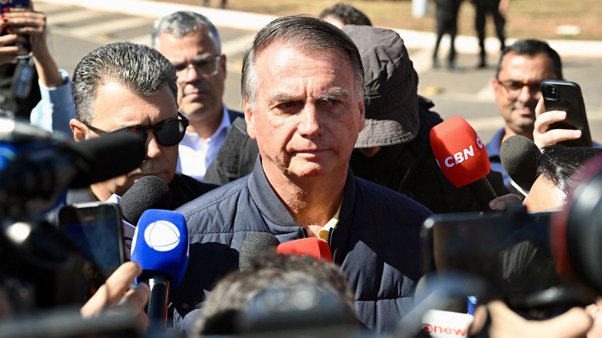 Bolsonaro es enviado a prisión por riesgo de fuga: ya había sido ...