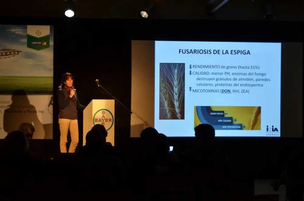 Expusieron expertos del ámbito local y extranjeros.