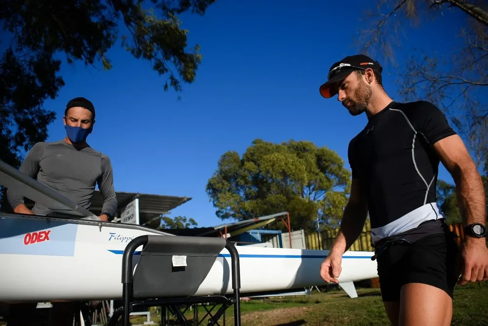 Cetraro y Klüver en el lago Calcagno