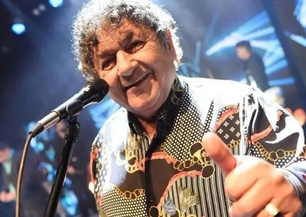 cantante los palmeras.jfif