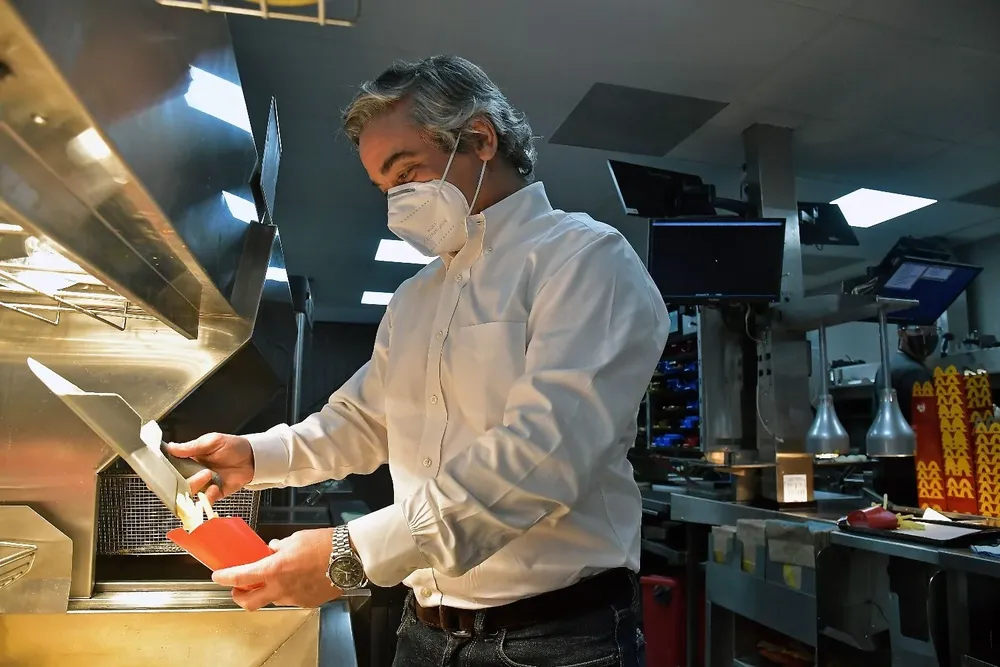 Haber pasado por diversos cargos dentro de la misma compañía les dio un conocimiento profundo del negocio.