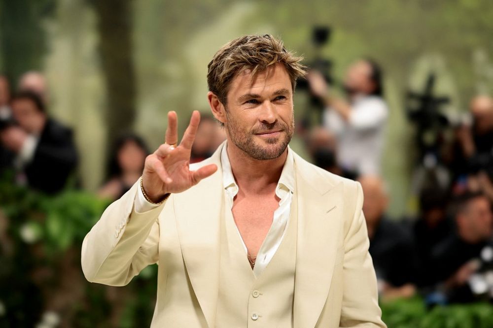 Chris Hemsworth en la Met Gala 2024