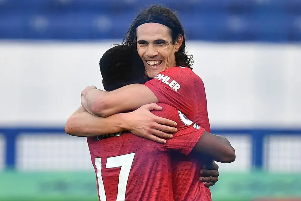 Edinson Cavani espera mejorar de su lesión en Manchester United