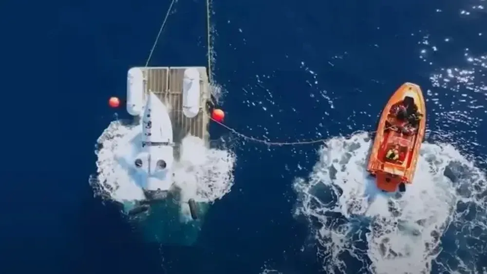 Biscan señales en la zona donde desapareció el submarino de EE.UU.