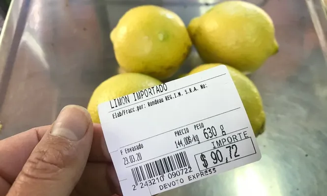 Por qué se disparó el precio del limón y cuándo puede bajar