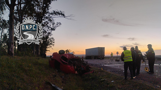 Accidente fatal en Cerro Largo: un hombre de 74 años murió tras chocar de frente contra un camión en Ruta 8