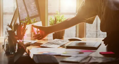 El lento y corto proceso de crecimiento de las empresas uruguayas: informe revela cómo es la realidad de las mypes del país