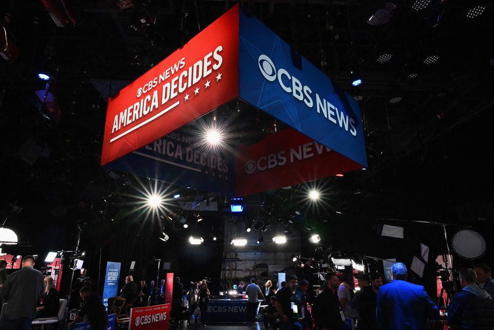 La sala de spinning del CBS Broadcast Center antes del debate vicepresidencial en Nueva York.
