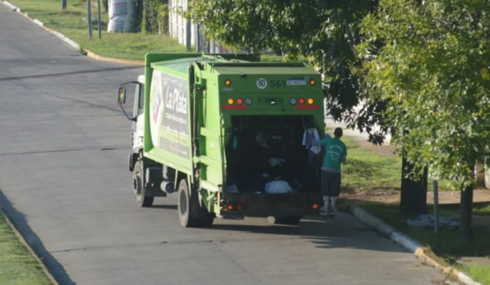 El conductor del camión fue identificado como Jorge Aníbal Kap, de 58 años.