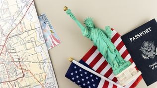 Las visas de trabajo H-1B permiten a las empresas de EEUU contar con trabajadores extranjeros calificados