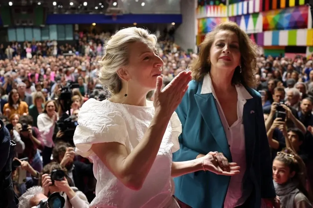 Yolanda Díaz anunció su candidatura presidencial en un acto multitudinario