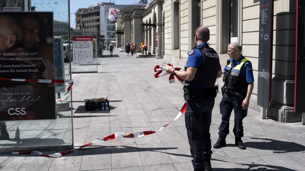 La policía suiza en el lugar de los hechos.&nbsp;