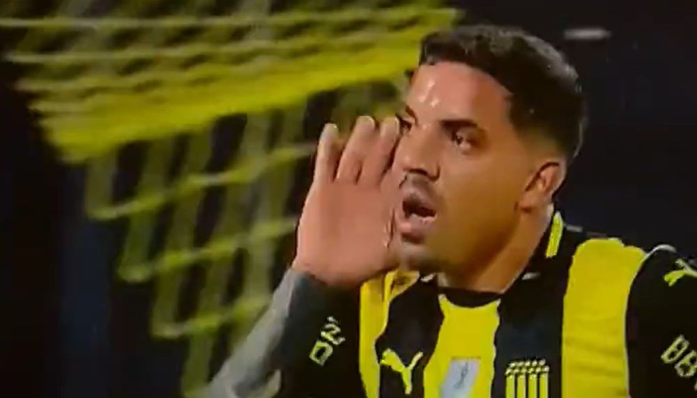 David Terans explicó para quién fue el gesto en el festejo de su gol con Peñarol David Terans explicó para quién fue el gesto en el festejo de su gol con Peñarol