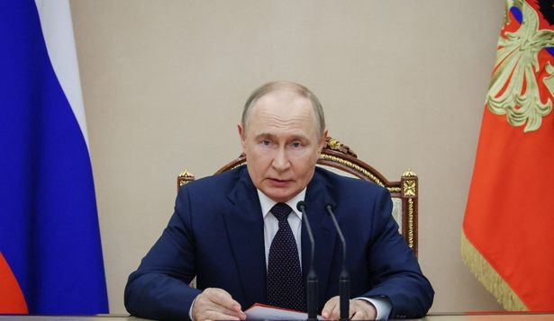 ¿Por qué Putin no puede ser detenido en Alaska, pese a la orden de captura por crímenes de guerra?