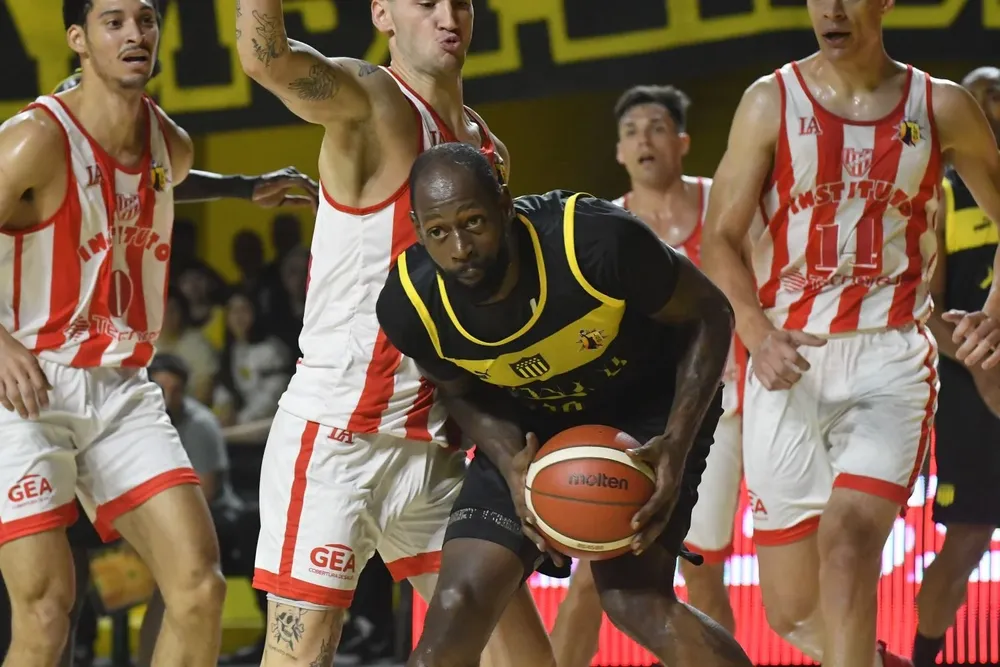 James Gist, estás rodeado