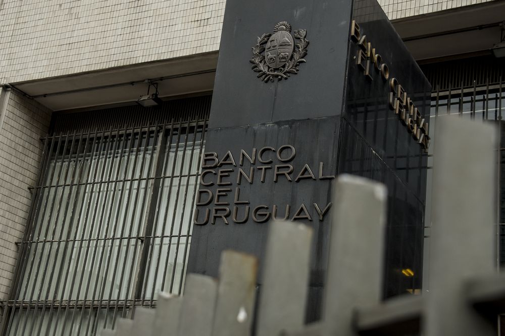 Fachada del Banco Central del Uruguay. Archivo