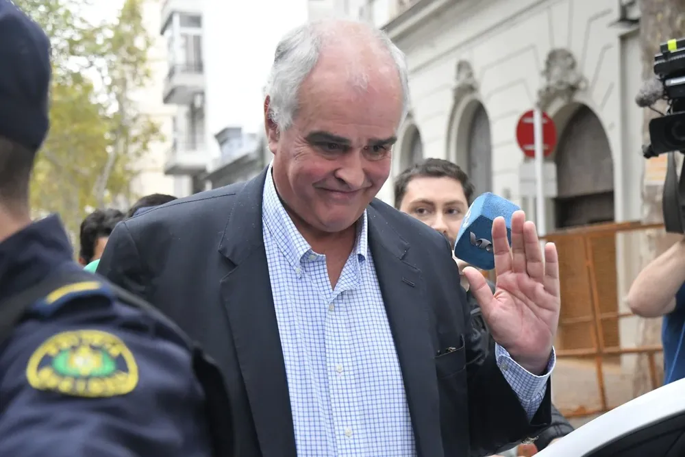 Para suspender a Penadés de su partido lo tiene que votar dos tercios del directorio.