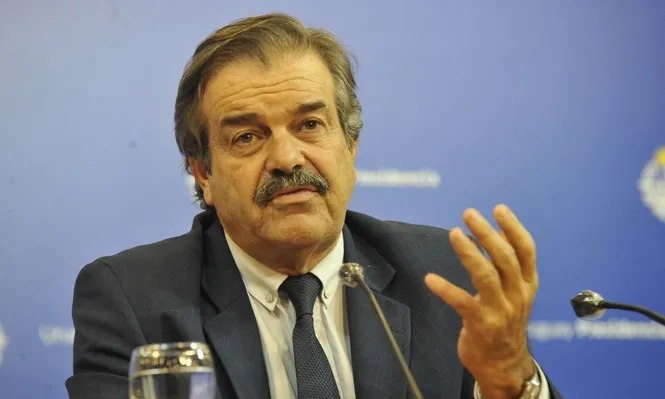 Carlos María Uriarte dejará de ser el ministro de Ganadería, Agricultura y Pesca.