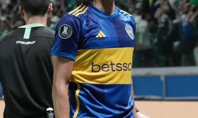 Cavani va por un récord que lleva años