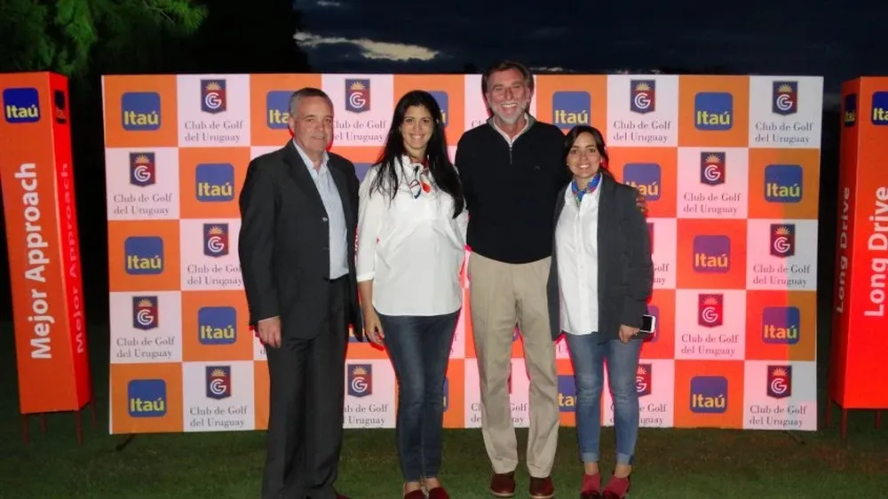 Raúl Pérez, Lucía Cabanas, Sofía Chuayre y Edurado Payovich