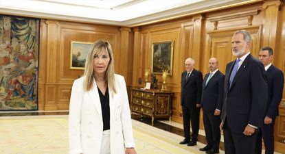 Isabel Perelló promete ante Felipe VI su cargo como presidenta del Tribunal Supremo y del Consejo del Poder Judicial