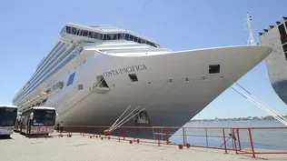 El crucero Costa Pacífica, propiedad de la compañía italiana Costa Cruceros, arribó este sábado a Montevideo