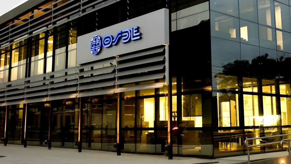 El Gobierno acusa a prepagas por cartelización y denuncia irregularidades en un hospital público