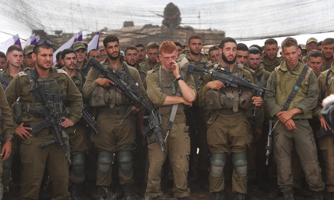 Soldados voluntarios israelíes