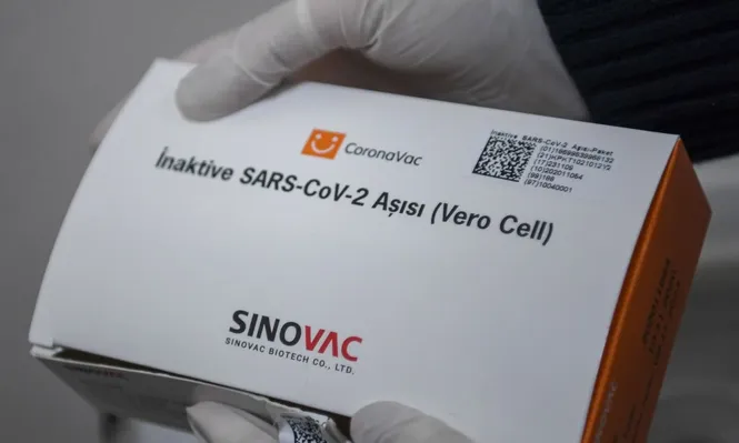 Dosis y fecha de entrega de vacuna Sinovac dependen del Ministerio de Salud de Brasil