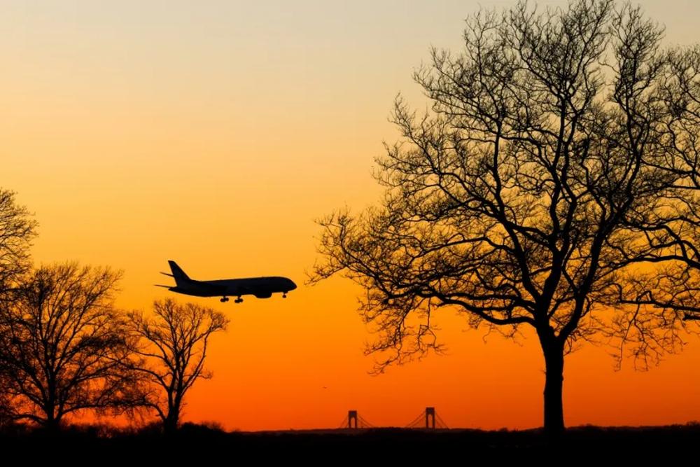 Estados Unidos sancionó a un ejecutivo de una aerolínea