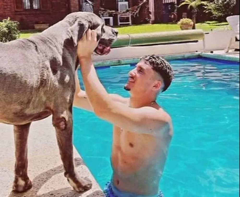 Joaquín Piquerez de vacaciones en Punta del Este