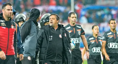 Caruso Lombardi explotó en su debut en el fútbol uruguayo: Lamentablemente el fútbol está totalmente podrido