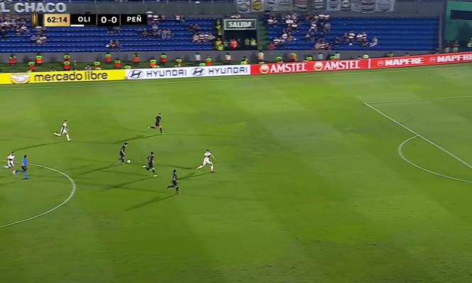 El video que explica la bronca de Aguirre: mirá todos los errores que cometieron Maxi Silvera, Leo Fernández y Báez en la jugada clave de Peñarol ante Olimpia