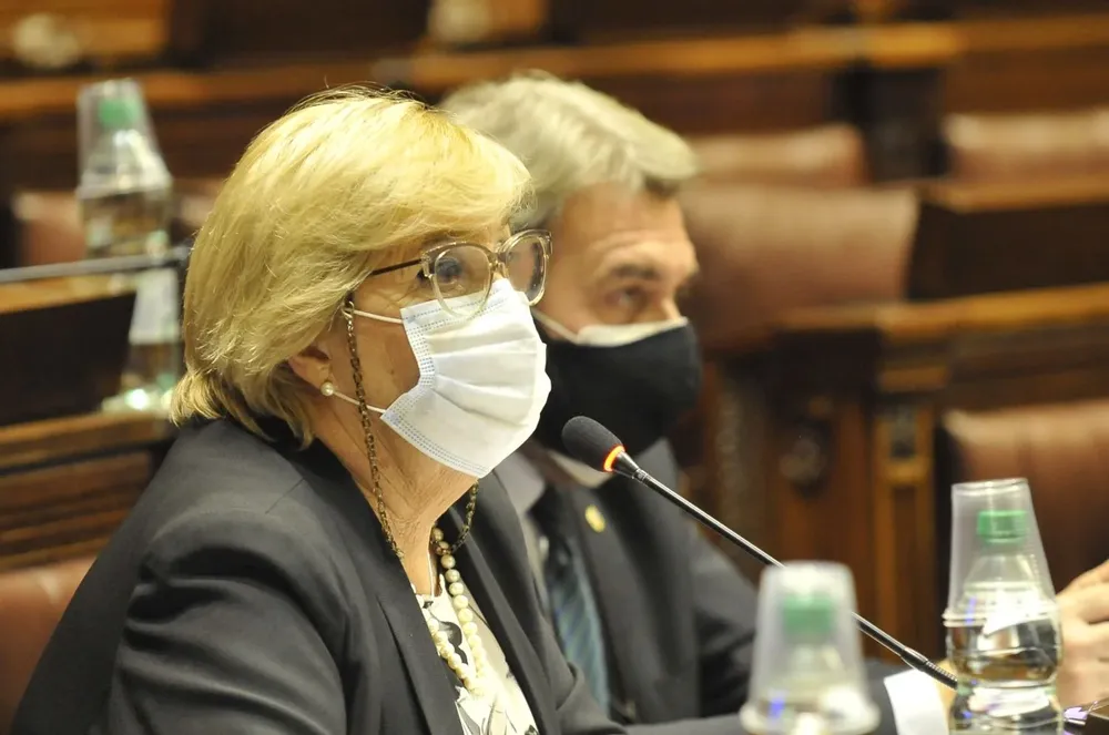 Comisión con presencia de JUTEP en el Parlamento