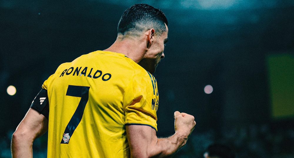 Cristiano Ronaldo celebra uno de sus dos goles contra el Al Najma