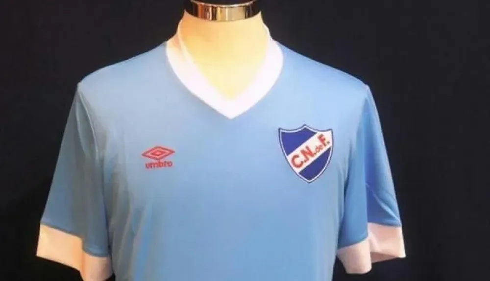 La camiseta celeste de Nacional