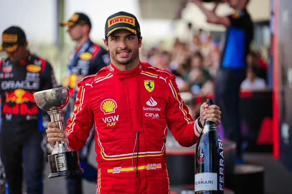 La opción de Carlos Sainz y Mercedes.