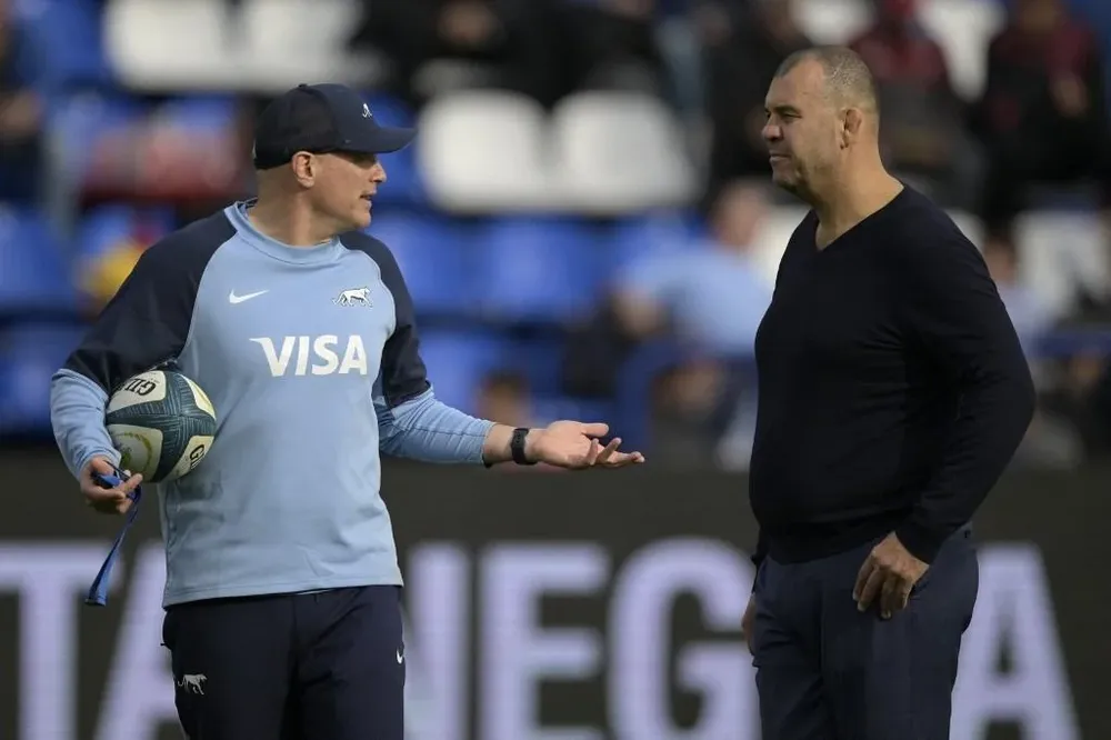 Felipe Contepomi y Michael Cheika, entrenadores de Los Pumas