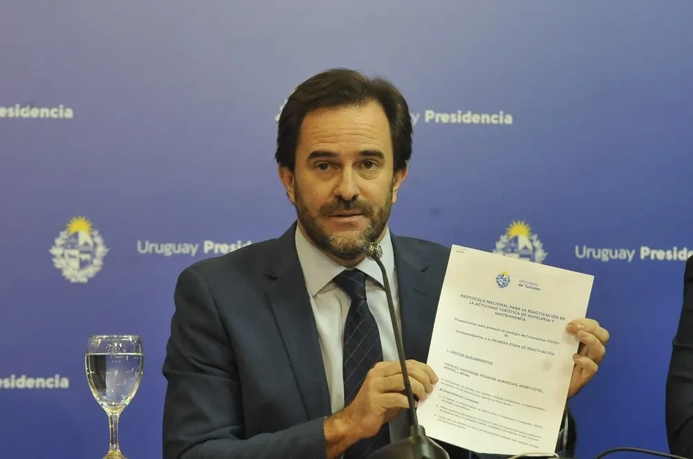 Cardoso quedó por segunda vez en el ojo de la tormenta