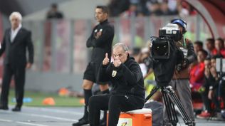 Marcelo Bielsa, técnico de la selección de Uruguay