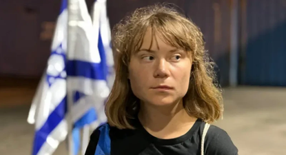 greta thunberg fue deportada por israel, y obligada a regresar a suecia via francia